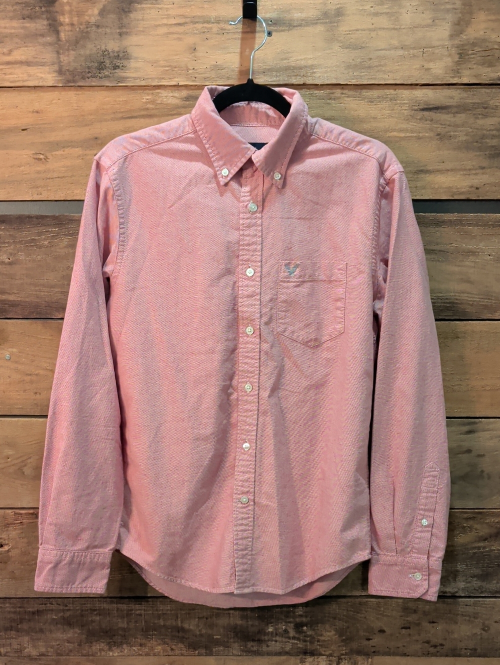 American Eagle Outfitters Women's Light Pink Button-Down Oxford Shirt